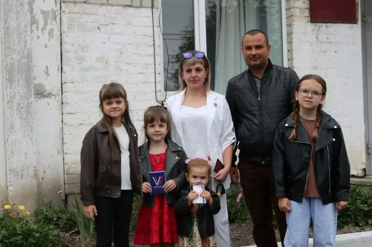 Завершился первый из трёх дней основного голосования Завершился первый из трёх дней основного голосования