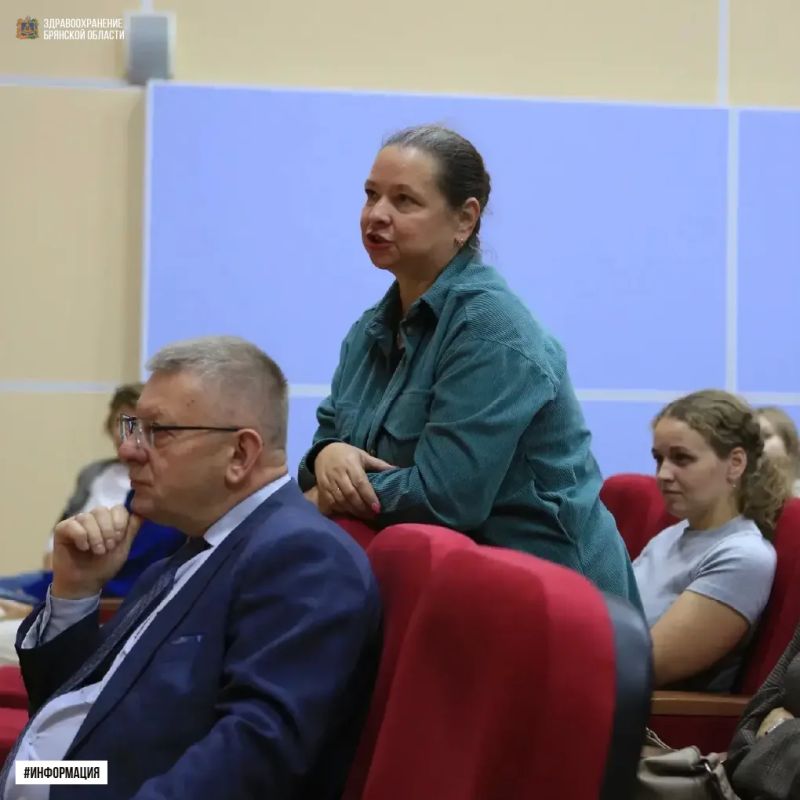 Врачебное сообщество Брянска обсудили раннюю диагностику и лечение сахарного диабета 1 типа Врачебное сообщество Брянска обсудили раннюю диагностику и лечение сахарного диабета 1 типа