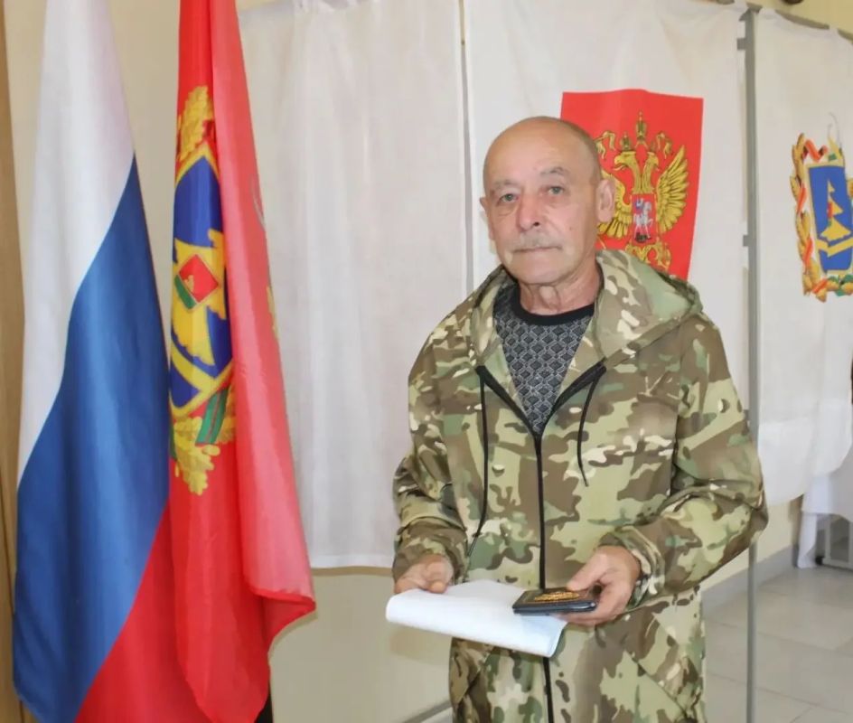 Завершился первый из трёх дней основного голосования Завершился первый из трёх дней основного голосования