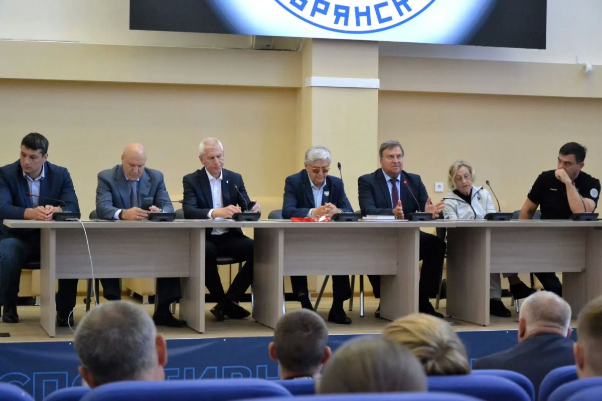 17 сентября Дворец единоборств стал центром притяжения настоящих звезд спорта 17 сентября Дворец единоборств стал центром притяжения настоящих звезд спорта