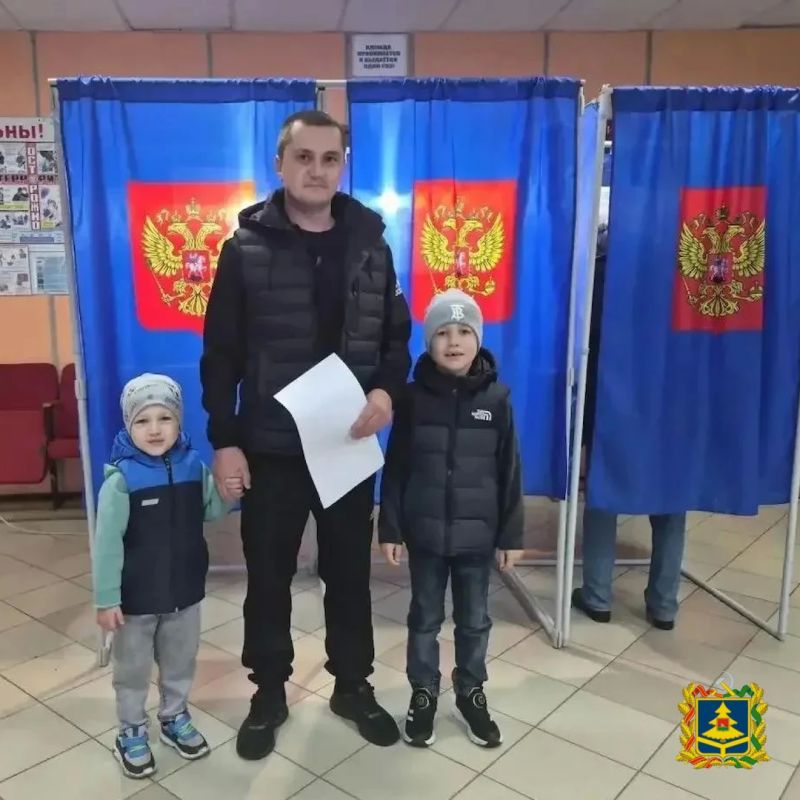 Врио Губернатора Брянской области Егор Ковальчук поблагодарил жителей Брянской области за проявленную активную гражданскую позицию и участие в выборах Врио Губернатора Брянской области Егор Ковальчук поблагодарил жителей Брянской области за проявленную активную гражданскую позицию и участие в выборах