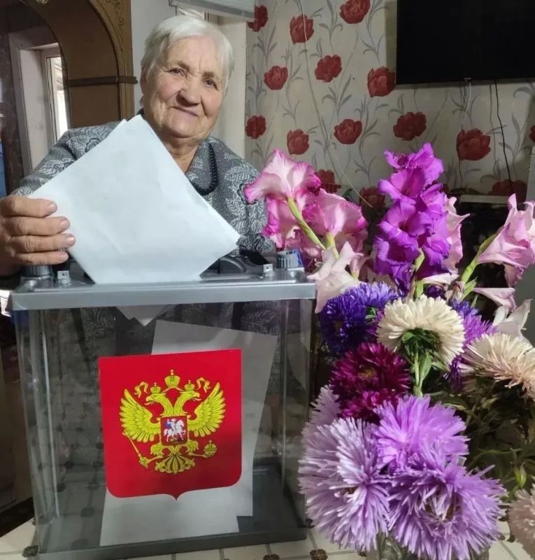 Председатель Избирательной комиссии Брянской области Елена Анненкова: Председатель Избирательной комиссии Брянской области Елена Анненкова: