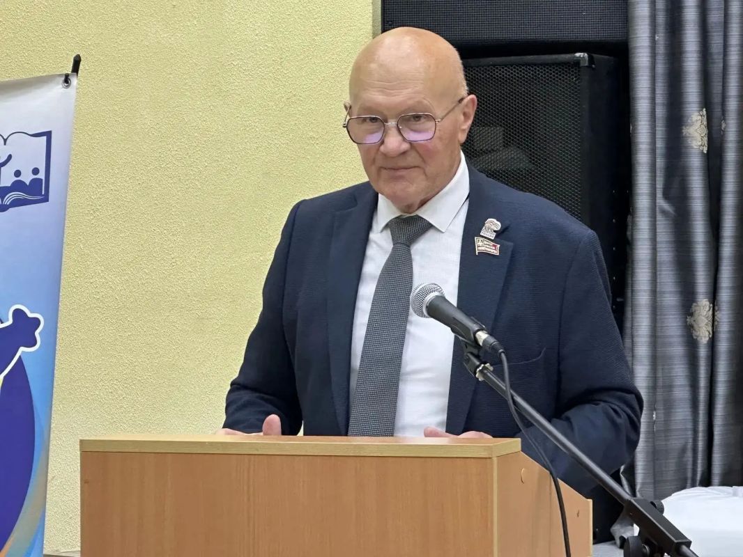 Областной конкурс «Педагогический дебют» в 14-й раз собрал начинающих педагогов Областной конкурс «Педагогический дебют» в 14-й раз собрал начинающих педагогов