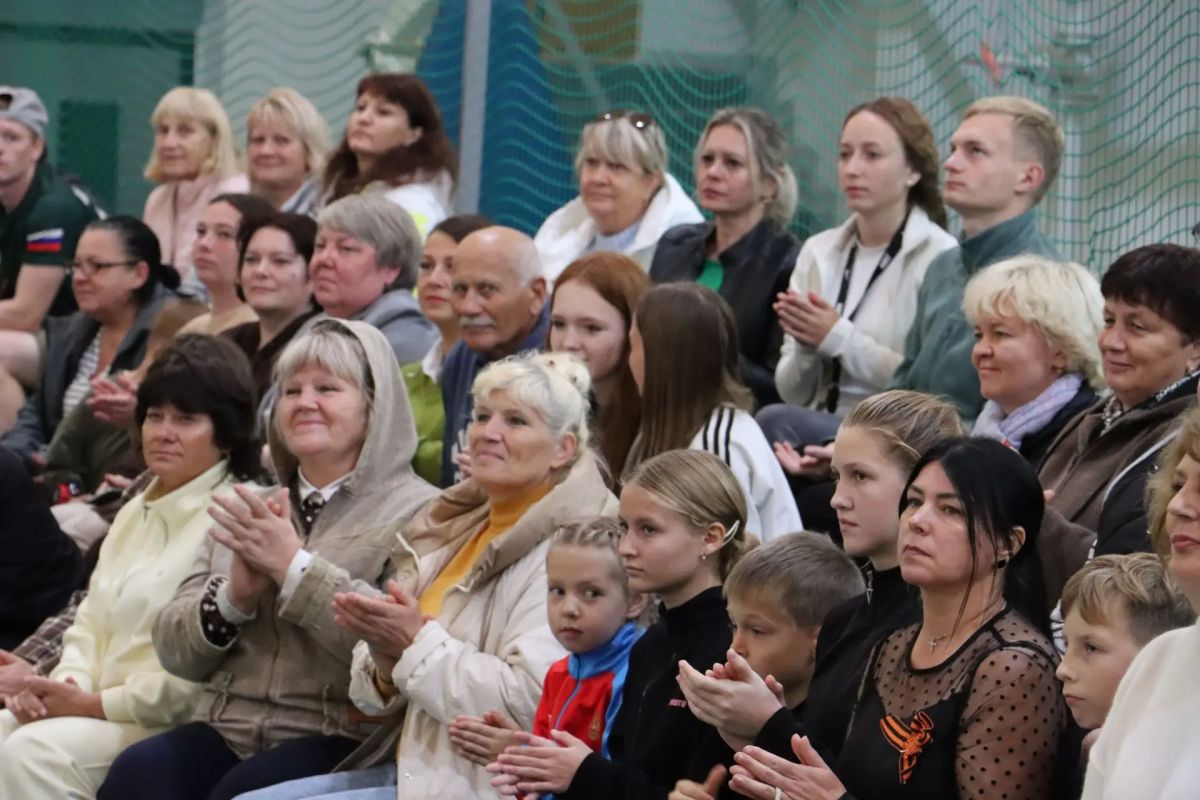 22 сентября в спортивном зале МАУ СК «Стародуб» в рамках проекта «Классные встречи» состоялось знаковое событие для юных спортсменов округа 22 сентября в спортивном зале МАУ СК «Стародуб» в рамках проекта «Классные встречи» состоялось знаковое событие для юных спортсменов округа