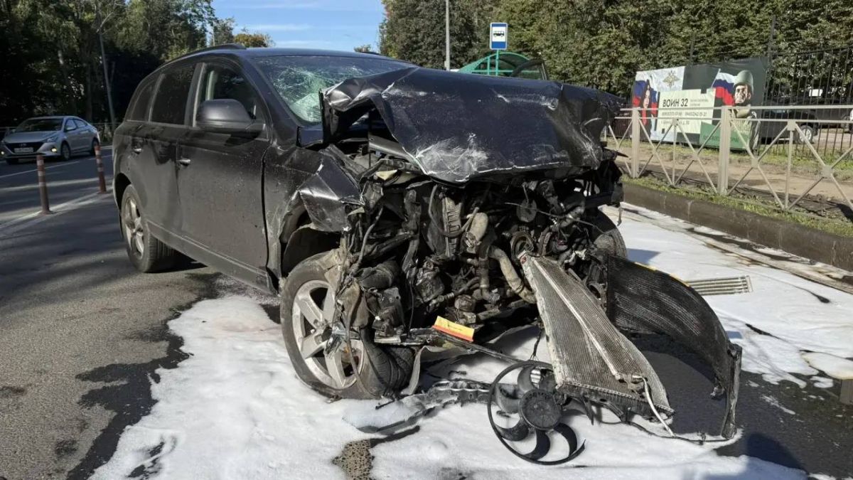 Дорожно-транспортное происшествие произошло в 09 часов 00 минут в Брянском районе Дорожно-транспортное происшествие произошло в 09 часов 00 минут в Брянском районе