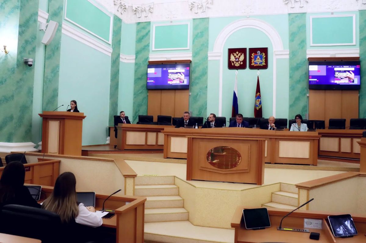 Патриотизм и гражданственность: состоялось очередное заседание Молодежного парламента Брянской области VIII созыва! Патриотизм и гражданственность: состоялось очередное заседание Молодежного парламента Брянской области VIII созыва!
