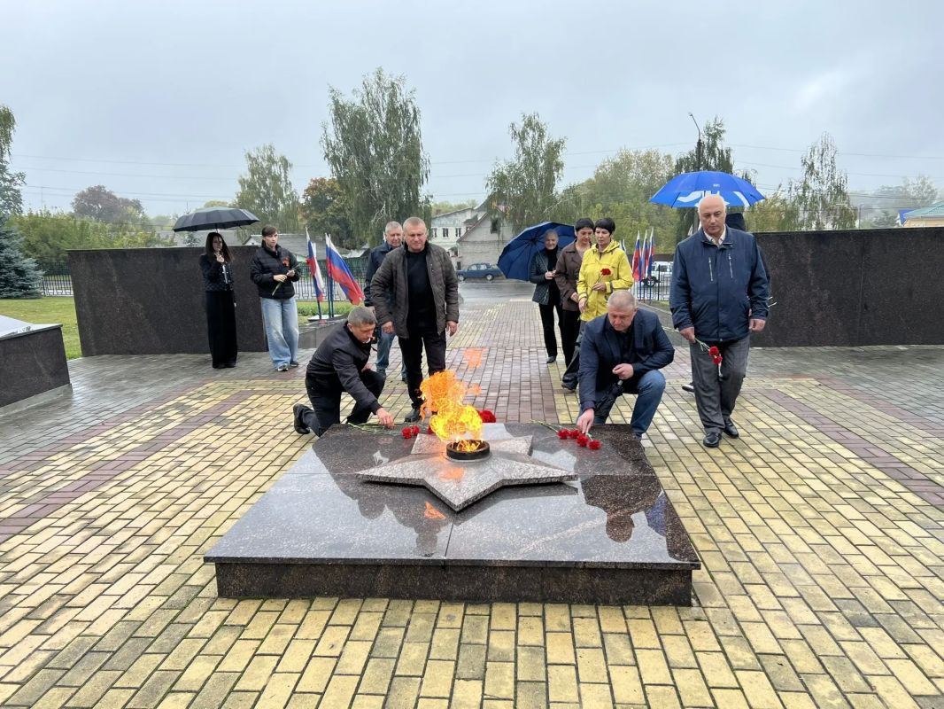Александр Исаев: 24 сентября Климовский район отмечает 83-ю годовщину освобождения от немецко-фашистских захватчиков Александр Исаев: 24 сентября Климовский район отмечает 83-ю годовщину освобождения от немецко-фашистских захватчиков