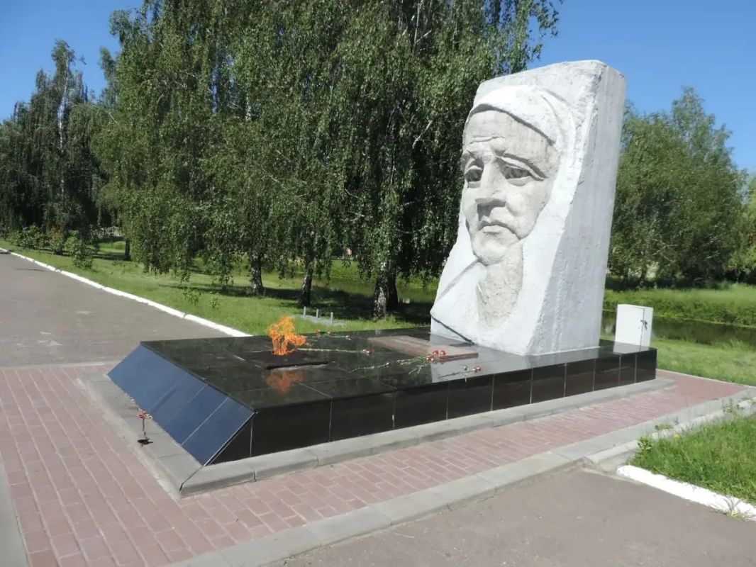 Егор Ковальчук: Новозыбков освободили войска Брянского и Центрального фронтов 25 сентября 1943 года Егор Ковальчук: Новозыбков освободили войска Брянского и Центрального фронтов 25 сентября 1943 года