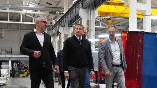 Врио губернатора Бернского области оценил работу завода пищевого оборудования "Русская Броня"