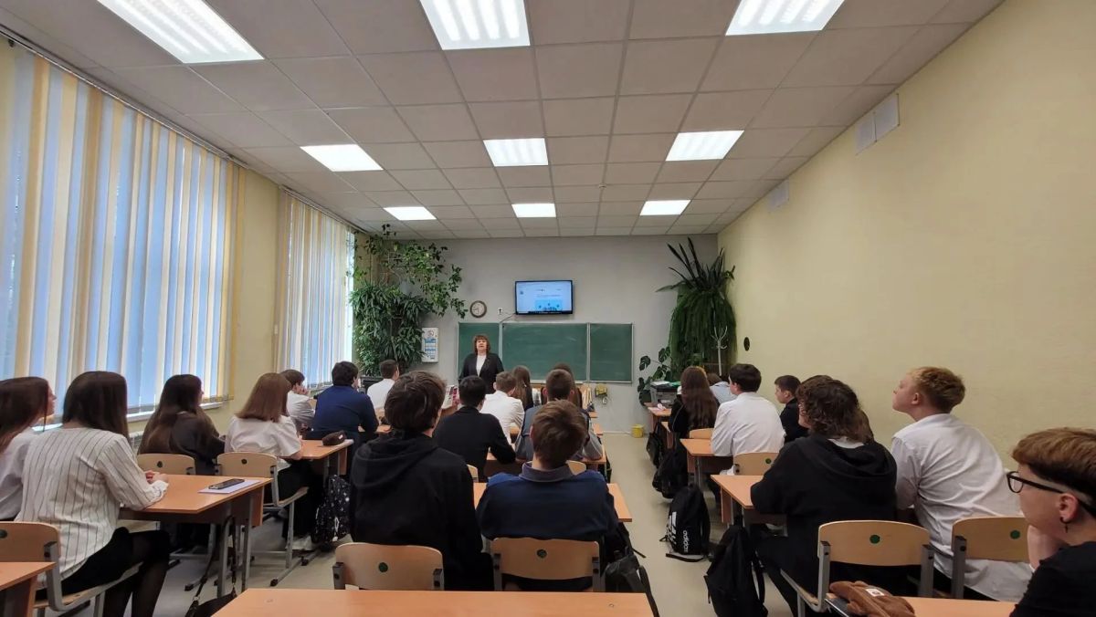«Атлас доступных профессий» помог школьникам Брасовского района сделать осознанный выбор