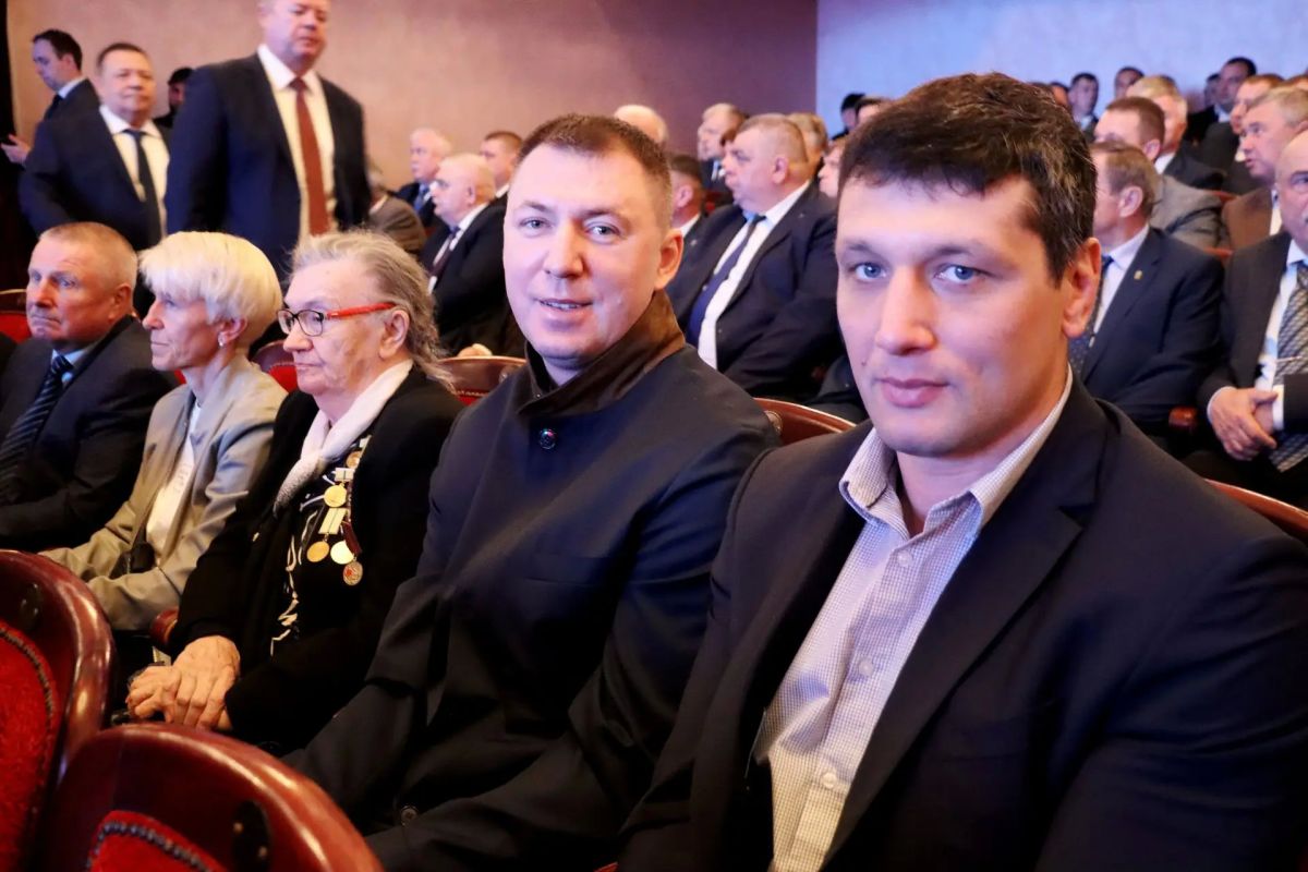 Знаменательное событие: Егор Ковальчук официально вступил в должность Губернатора Брянской области! Знаменательное событие: Егор Ковальчук официально вступил в должность Губернатора Брянской области!