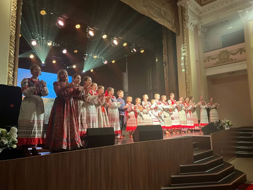 В Городском Дворце культуры железнодорожников состоялось торжественное мероприятие АО «Брянсксельмаш», посвящённое Дню машиностроителя В Городском Дворце культуры железнодорожников состоялось торжественное мероприятие АО «Брянсксельмаш», посвящённое Дню машиностроителя
