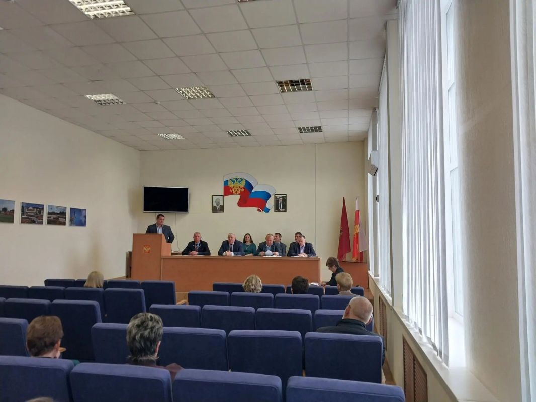24 сентября 2026 года в администрации Красногорского района состоялось заседание коллегии при главе администрации Красногорского района Жилинском С.С 24 сентября 2026 года в администрации Красногорского района состоялось заседание коллегии при главе администрации Красногорского района Жилинском С.С