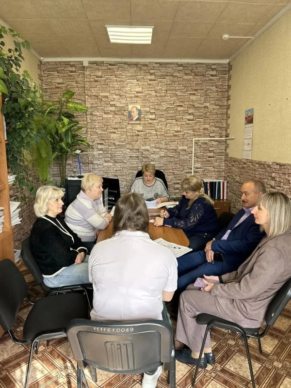 В нашем районе продолжается активная работа по поддержке жителей, оказавшихся в трудной жизненной ситуации
