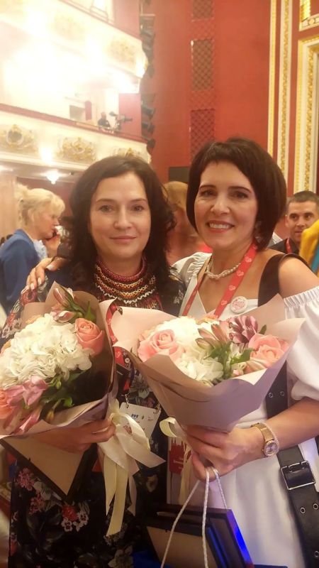 Педагоги дополнительного образования Брянской области стали призёрами Всероссийского конкурса «Сердце отдаю детям» Педагоги дополнительного образования Брянской области стали призёрами Всероссийского конкурса «Сердце отдаю детям»