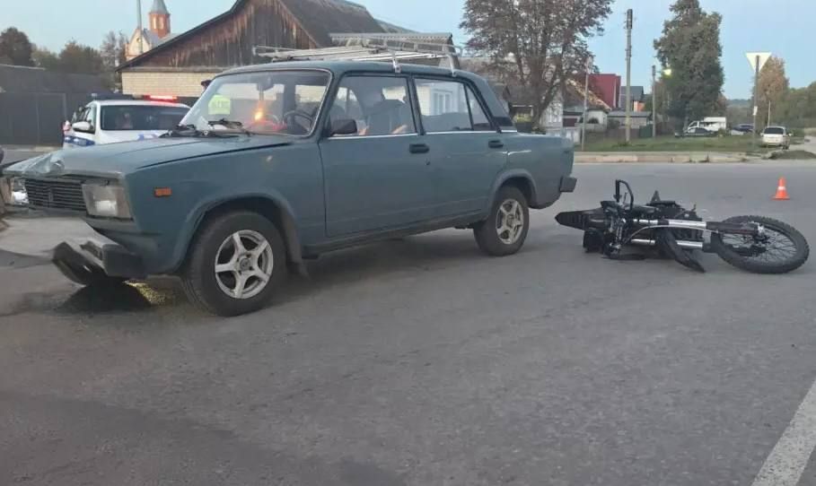 Дорожно-транспортное происшествие произошло в 15 часов 40 минут в Комаричском районе Дорожно-транспортное происшествие произошло в 15 часов 40 минут в Комаричском районе