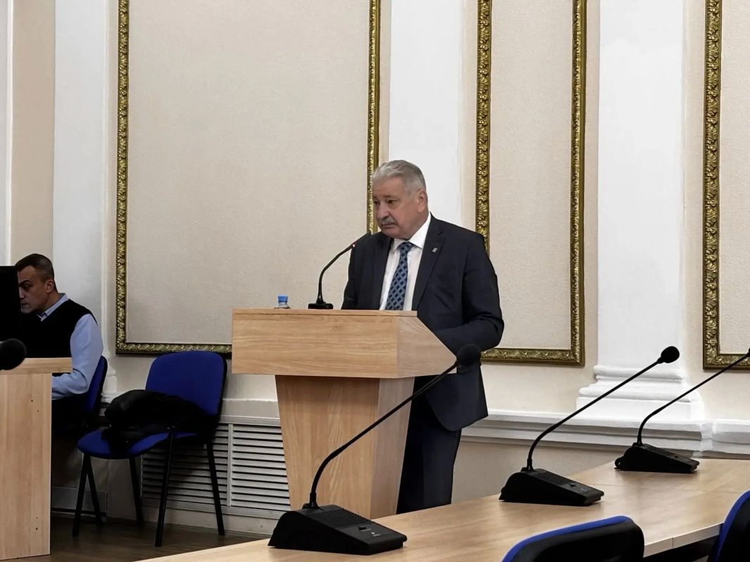 30 сентября 2026 года в Правительстве Брянской области прошло совещание в формате видеоконференцсвязи по севу озимых зерновых культур под урожай будущего года 30 сентября 2026 года в Правительстве Брянской области прошло совещание в формате видеоконференцсвязи по севу озимых зерновых культур под урожай будущего года