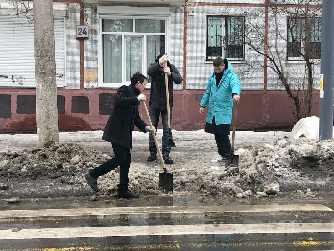 Когда красота — для всех: как общественник Михаил Шпаков преображает Брянск Когда красота — для всех: как общественник Михаил Шпаков преображает Брянск