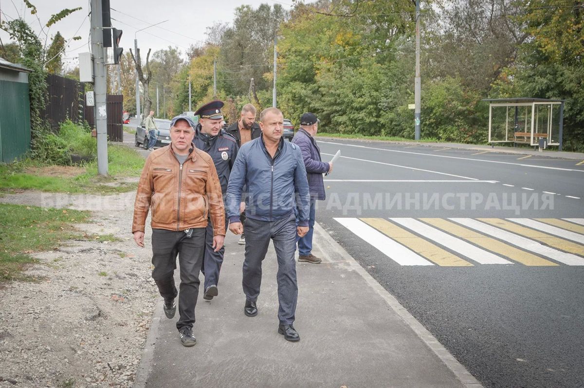 Ручьи на улице Калинина отвели от проезжей части Ручьи на улице Калинина отвели от проезжей части