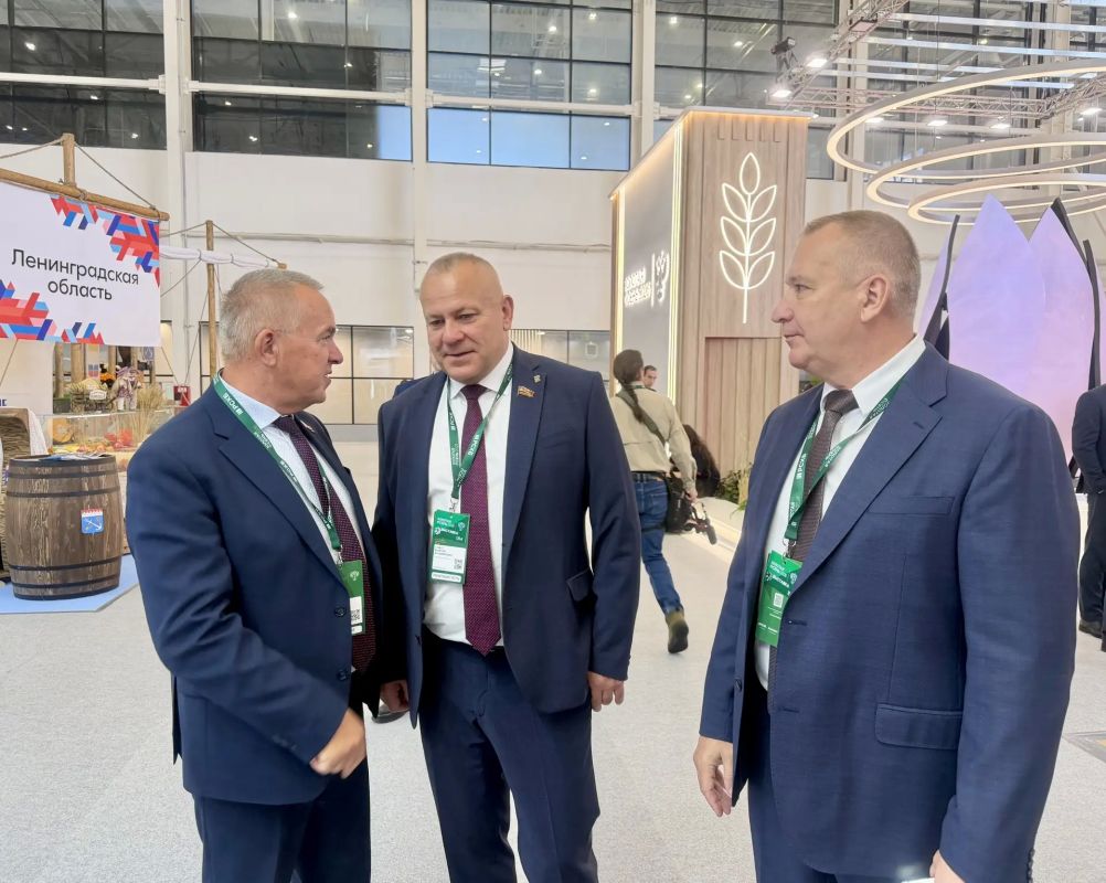 «Золотая осень — 2026»: Брянская область — в числе лидеров АПК! «Золотая осень — 2026»: Брянская область — в числе лидеров АПК!
