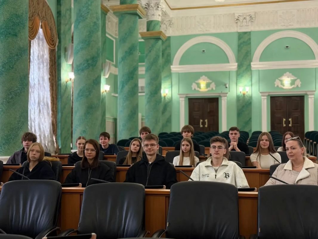 7 октября для учащихся Навлинского района состоялась поездка проекта «Больше, чем путешествие: Брянская область» 7 октября для учащихся Навлинского района состоялась поездка проекта «Больше, чем путешествие: Брянская область»