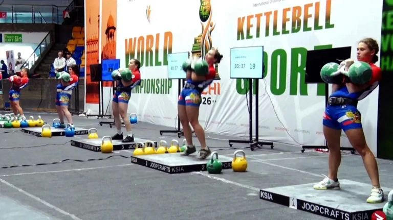 Брянская спортсменка Альянова завоевала серебро чемпионата мира по гиревому спорту Брянская спортсменка Альянова завоевала серебро чемпионата мира по гиревому спорту