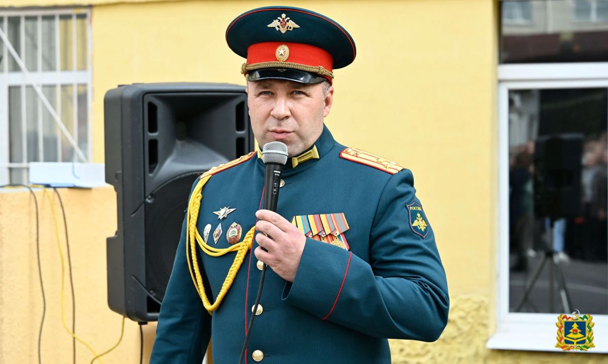 В Брянске открыли памятник воинам, отдавшим жизнь за Родину В Брянске открыли памятник воинам, отдавшим жизнь за Родину