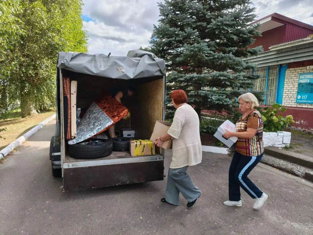 Тепло из родного дома: Чернетовское сельское поселение снова отправило гуманитарный груз для наших защитников! Тепло из родного дома: Чернетовское сельское поселение снова отправило гуманитарный груз для наших защитников!