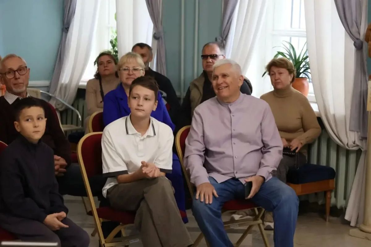 В МУЗЕЕ-ЗАПОВЕДНИКЕ ОТМЕТИЛИ ДЕНЬ РОЖДЕНИЯ ФЕДОРА ФЕДОРОВИЧА ТЮТЧЕВА В МУЗЕЕ-ЗАПОВЕДНИКЕ ОТМЕТИЛИ ДЕНЬ РОЖДЕНИЯ ФЕДОРА ФЕДОРОВИЧА ТЮТЧЕВА