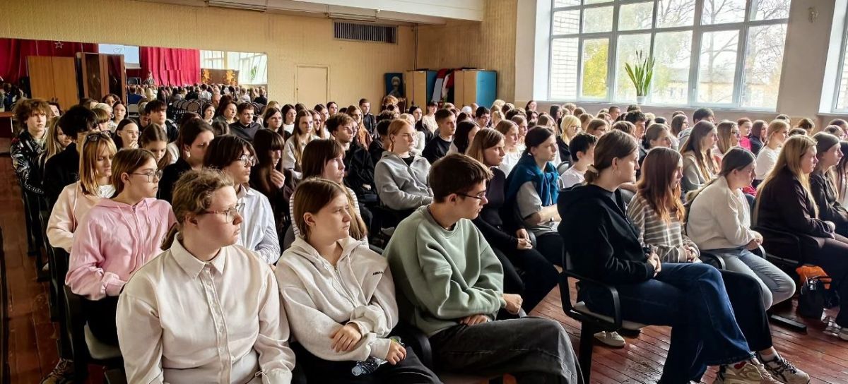 Инна Мухина: Продолжаю межведомственные правовые встречи со студентами в целях профилактики деструктивных проявлений, в том числе в образовательной среде Инна Мухина: Продолжаю межведомственные правовые встречи со студентами в целях профилактики деструктивных проявлений, в том числе в образовательной среде