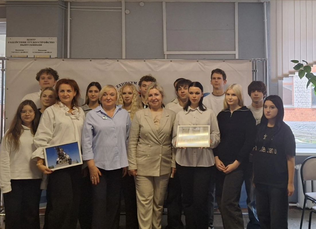 Инна Мухина: Продолжаю межведомственные правовые встречи со студентами в целях профилактики деструктивных проявлений, в том числе в образовательной среде Инна Мухина: Продолжаю межведомственные правовые встречи со студентами в целях профилактики деструктивных проявлений, в том числе в образовательной среде