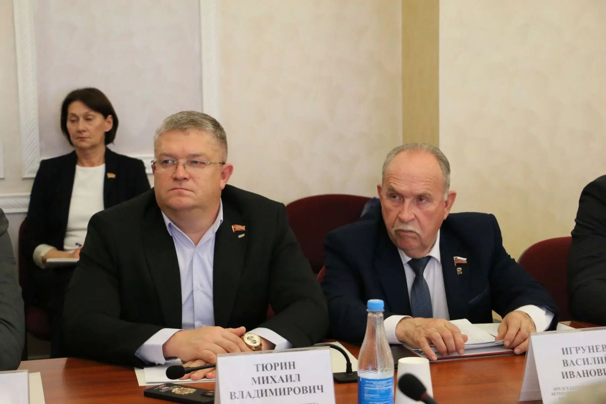 На заседании комитета по делам ветеранов, участников боевых действий и их семей рассмотрены вопросы, касающиеся поддержки ветеранов и участников СВО На заседании комитета по делам ветеранов, участников боевых действий и их семей рассмотрены вопросы, касающиеся поддержки ветеранов и участников СВО