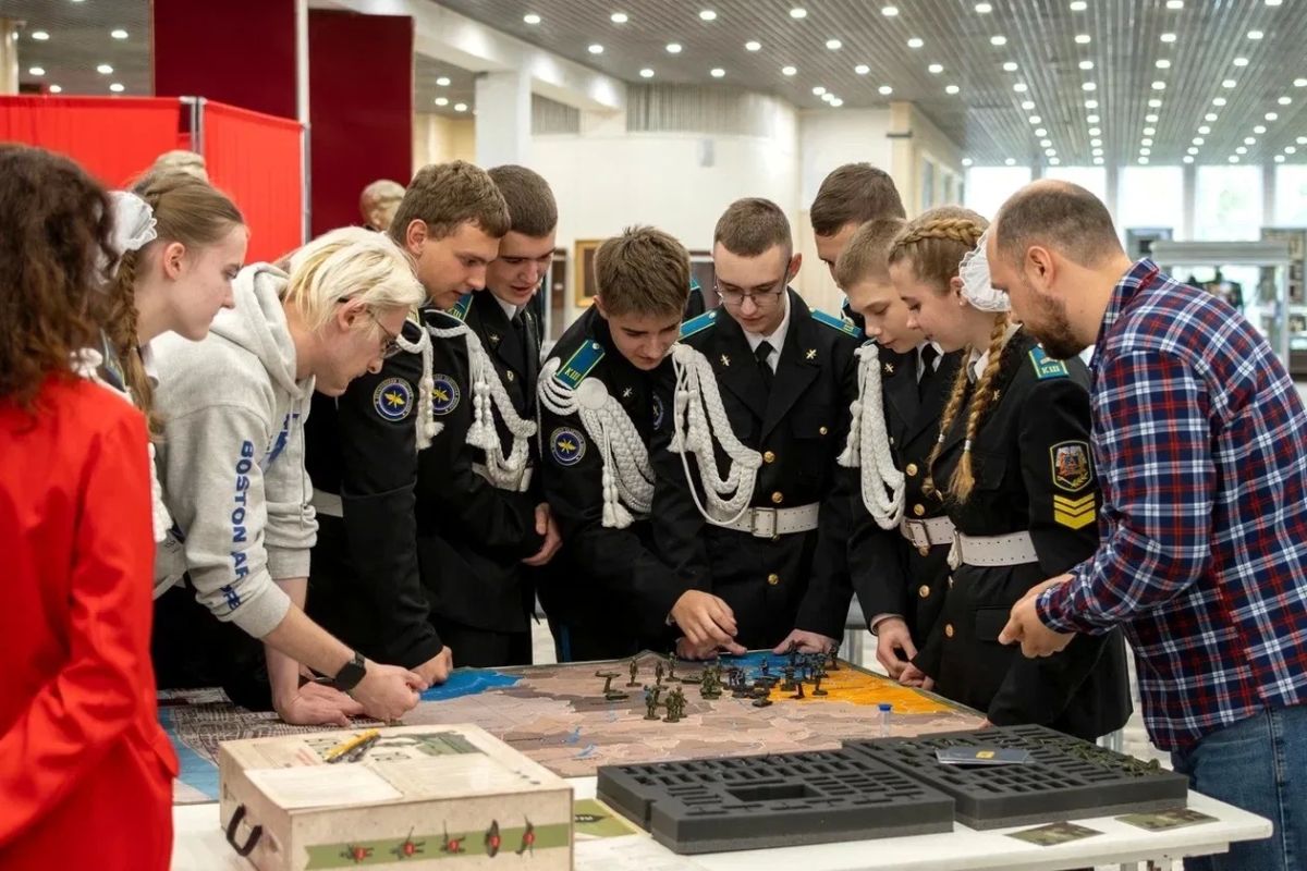 Всероссийская акция «День в музее для российских кадет» прошла ярко и содержательно! Всероссийская акция «День в музее для российских кадет» прошла ярко и содержательно!