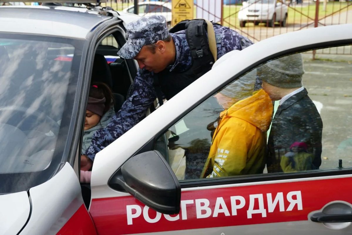При участии сотрудников и военнослужащих Центрального округа Росгвардии проходят военно-патриотические мероприятия При участии сотрудников и военнослужащих Центрального округа Росгвардии проходят военно-патриотические мероприятия