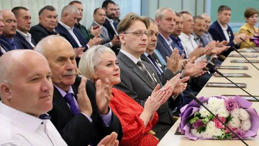 В Брянске чествуют работников дорожного хозяйства
