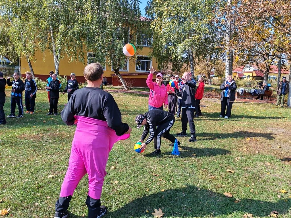 Активная и веселая осень в Клинцовском доме социального обслуживания! Активная и веселая осень в Клинцовском доме социального обслуживания!