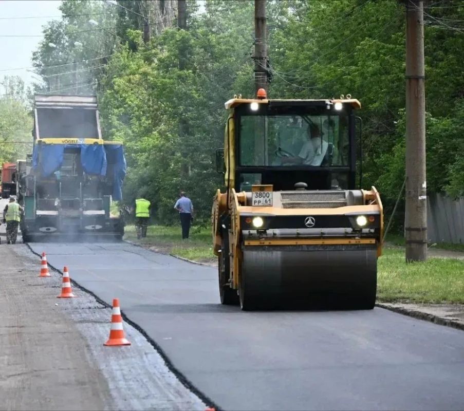 Егор Ковальчук: Поздравляю работников и ветеранов дорожного хозяйства Брянской области с профессиональным праздником! Егор Ковальчук: Поздравляю работников и ветеранов дорожного хозяйства Брянской области с профессиональным праздником!
