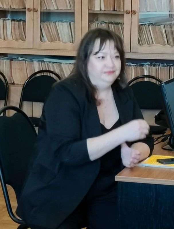 КУРСЫ ПОВЫШЕНИЯ КВАЛИФИКАЦИИ ПО ПРОГРАММЕ «РЕЖИССУРА ТЕАТРАЛИЗОВАННЫХ ПРЕДСТАВЛЕНИЙ И ПРАЗДНИКОВ» ДЛЯ СПЕЦИАЛИСТОВ СФЕРЫ КУЛЬТУРЫ И ОБРАЗОВАНИЯ КУРСЫ ПОВЫШЕНИЯ КВАЛИФИКАЦИИ ПО ПРОГРАММЕ «РЕЖИССУРА ТЕАТРАЛИЗОВАННЫХ ПРЕДСТАВЛЕНИЙ И ПРАЗДНИКОВ» ДЛЯ СПЕЦИАЛИСТОВ СФЕРЫ КУЛЬТУРЫ И ОБРАЗОВАНИЯ