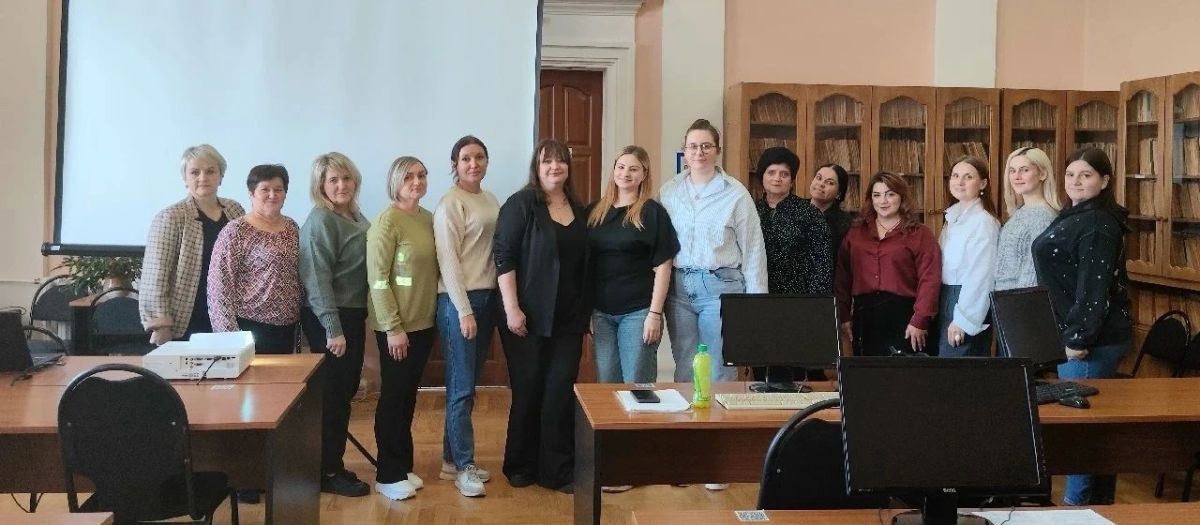 КУРСЫ ПОВЫШЕНИЯ КВАЛИФИКАЦИИ ПО ПРОГРАММЕ «РЕЖИССУРА ТЕАТРАЛИЗОВАННЫХ ПРЕДСТАВЛЕНИЙ И ПРАЗДНИКОВ» ДЛЯ СПЕЦИАЛИСТОВ СФЕРЫ КУЛЬТУРЫ И ОБРАЗОВАНИЯ