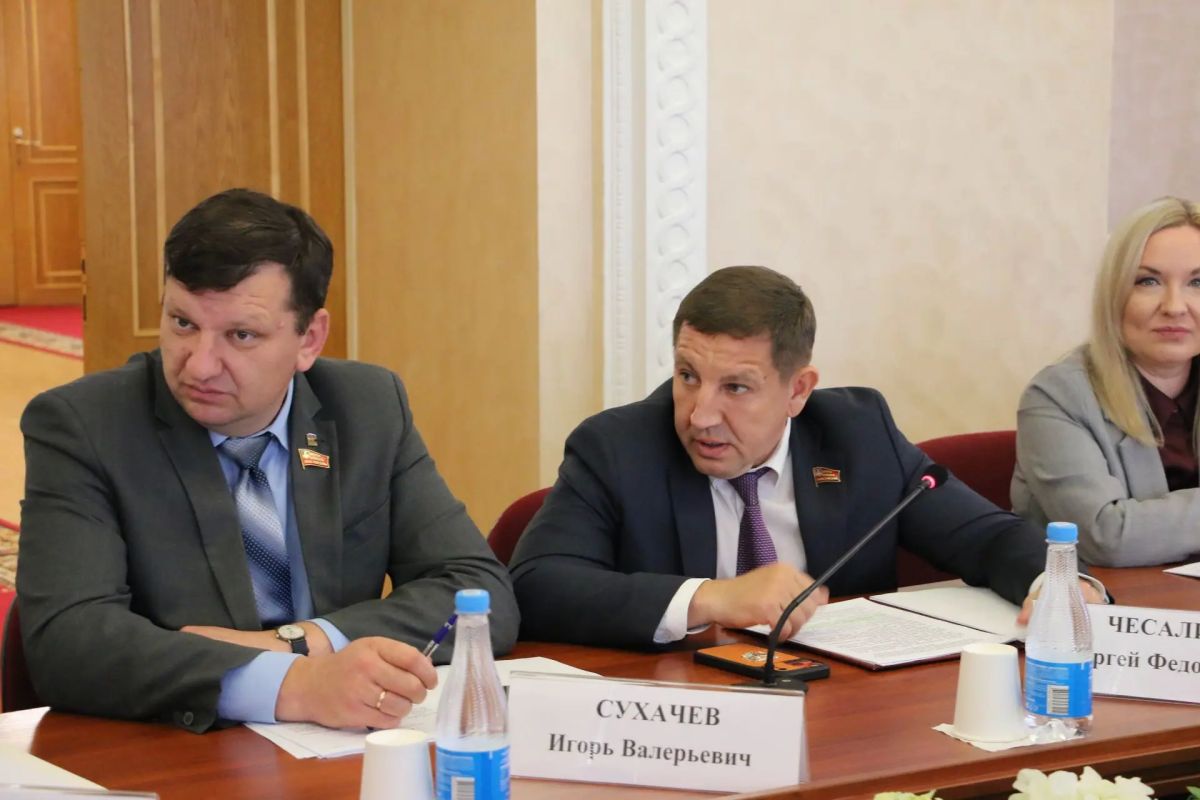 Совет Брянской областной Думы под руководством спикера Валентина Суббота утвердил повестку очередного заседания Совет Брянской областной Думы под руководством спикера Валентина Суббота утвердил повестку очередного заседания