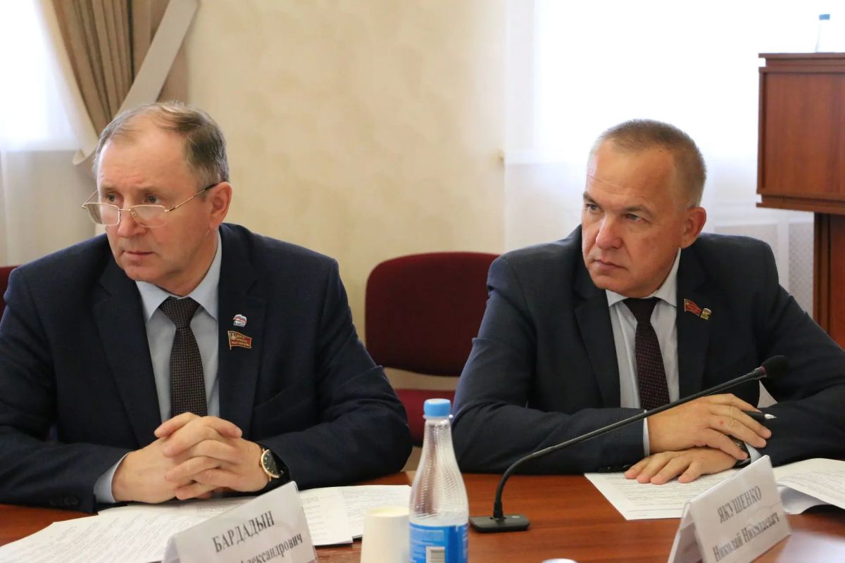 Совет Брянской областной Думы под руководством спикера Валентина Суббота утвердил повестку очередного заседания Совет Брянской областной Думы под руководством спикера Валентина Суббота утвердил повестку очередного заседания