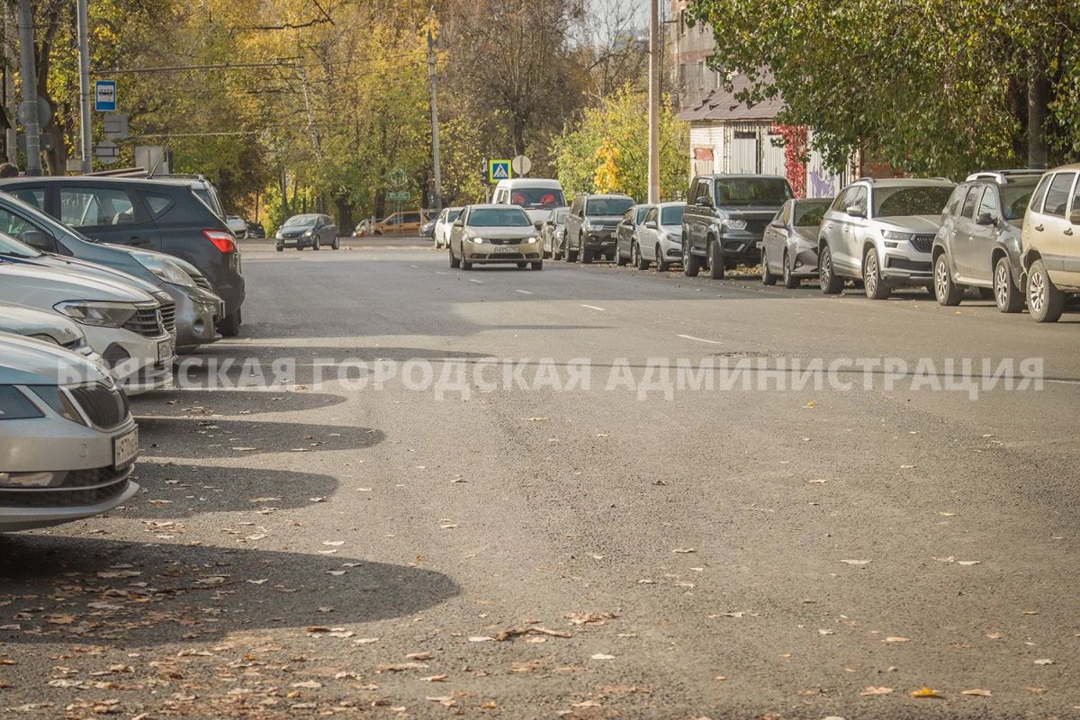 На остановке «Школа №2» появились уникальные павильоны На остановке «Школа №2» появились уникальные павильоны