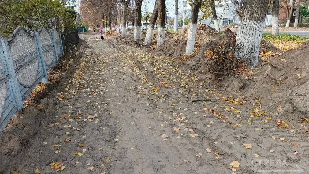 В Бежицком районе Брянска обустраивают тротуары по улице Ульянова