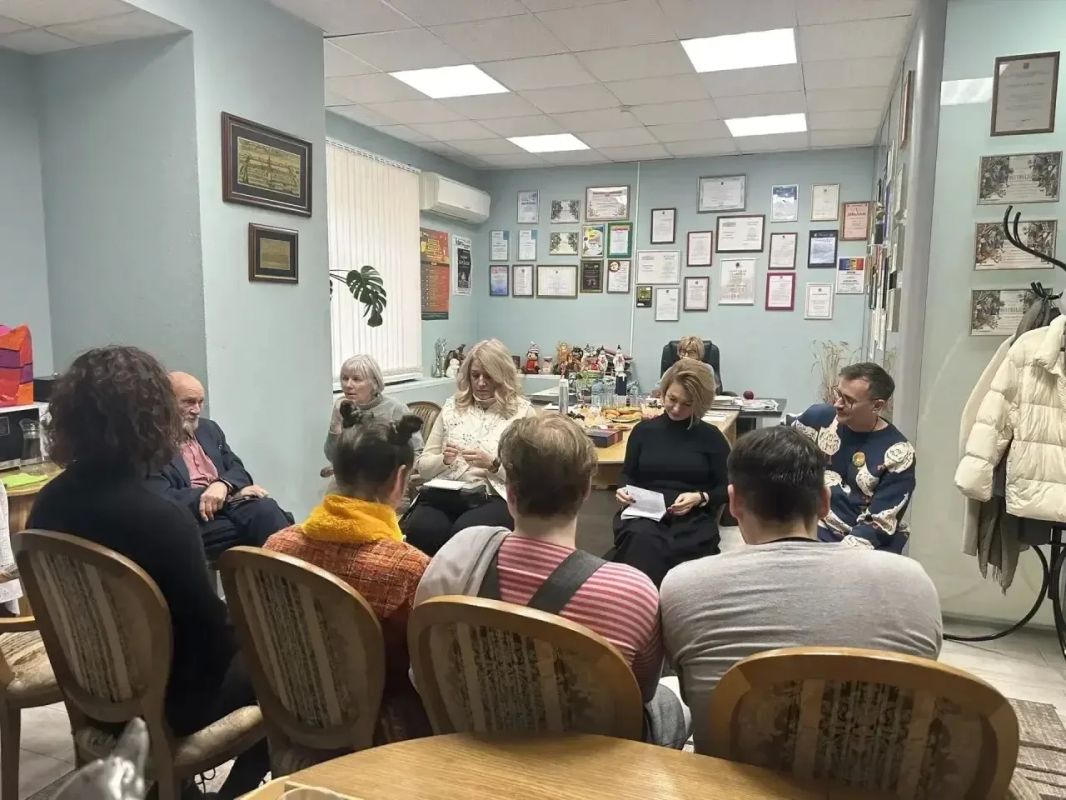 Брянский ТЮЗ вновь участвует в Международном фестивале детских камерных театров «Волшебный фонарик»! Брянский ТЮЗ вновь участвует в Международном фестивале детских камерных театров «Волшебный фонарик»!