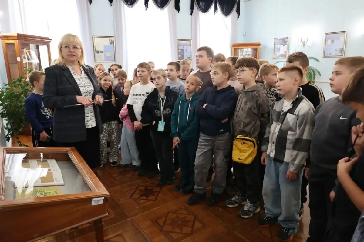 22 октября 2026 г., в музее-заповеднике Ф.И. Тютчева «Овстуг» открылась выставка «Знакомый ваш Сергей Есенин» 22 октября 2026 г., в музее-заповеднике Ф.И. Тютчева «Овстуг» открылась выставка «Знакомый ваш Сергей Есенин»