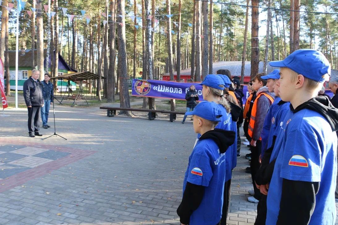 Профильная смена «Юный спасатель» стартовала в лагере «Огонёк» Профильная смена «Юный спасатель» стартовала в лагере «Огонёк»