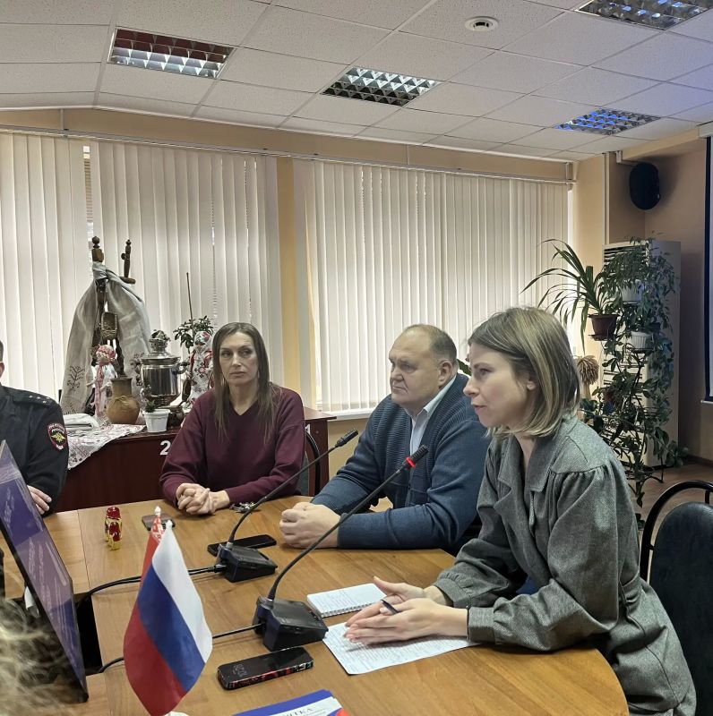 27 октября в Брянском государственном аграрном университете состоялась профилактическая встреча с иностранными студентами 27 октября в Брянском государственном аграрном университете состоялась профилактическая встреча с иностранными студентами