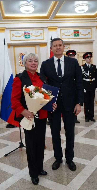 Егор Ковальчук: Отметили государственными наградами наших земляков за высокие заслуги в профессиональной сфере, активное участие в подготовке и проведении социально значимых мероприятий Егор Ковальчук: Отметили государственными наградами наших земляков за высокие заслуги в профессиональной сфере, активное участие в подготовке и проведении социально значимых мероприятий