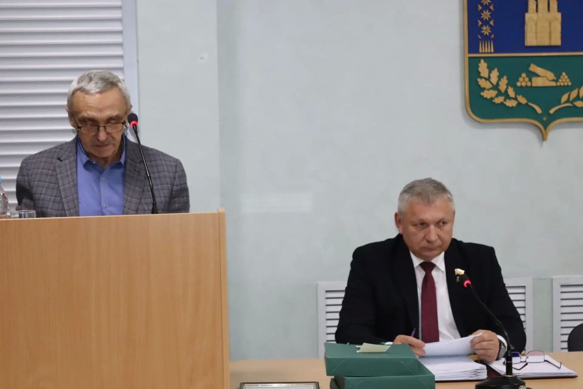 Состоялось очередное заседание Брянского районного Совета народных депутатов Состоялось очередное заседание Брянского районного Совета народных депутатов