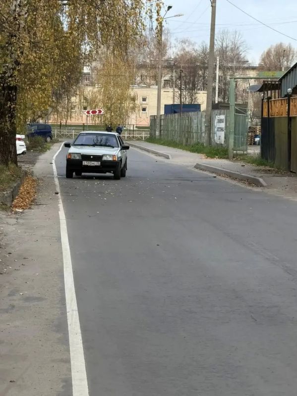 Два майора: Фашисты раскидали взрывные устройства с беспилотника в Брянской области Два майора: Фашисты раскидали взрывные устройства с беспилотника в Брянской области